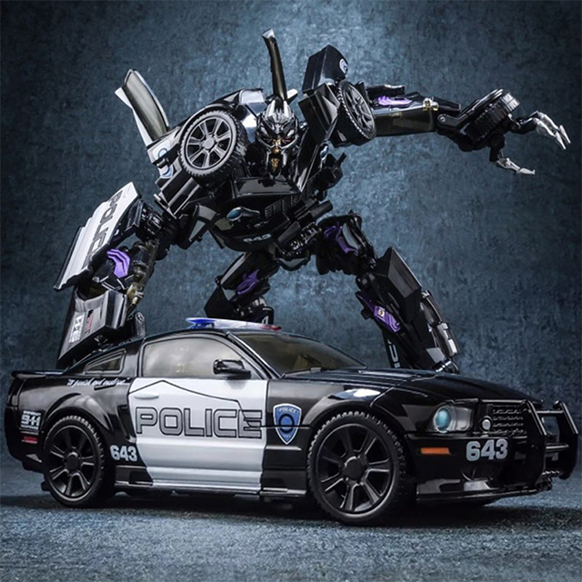 Black Mamba Car - Transforming Toy Diamond Judges Roadblocks