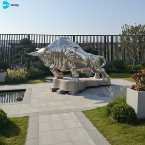 大型の磨き上げられたステンレス鋼の牛の像、実物大の庭の彫刻 - Product Image 4