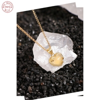 Collier caméra espion avec design personnalisé, pour importateurs mondiaux, structure robuste en chaîne de blé, cadeau unique pour Mère/Maman