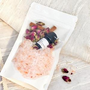 S&Soak <span class=keywords><strong>Sel</strong></span> <span class=keywords><strong>de</strong></span> Bain Naturel aux Herbes en Sachet avec <span class=keywords><strong>Sel</strong></span> <span class=keywords><strong>de</strong></span> <span class=keywords><strong>l</strong></span>'<span class=keywords><strong>Himalaya</strong></span> Huile Essentielle Bien-être & <span class=keywords><strong>Bienfaits</strong></span> Relaxants - Product Image 2