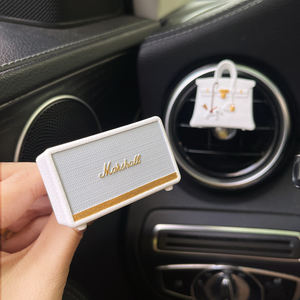 น้ำหอมปรับอากาศติดช่องแอร์รถยนต์ กลิ่นหอมติดทนนาน รูปทรงกระเป๋าถือ ดีไซน์สวยงาม กลิ่นหอมอโรมาเธอราพี กลิ่นลิลลี่ - Product Image 5