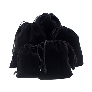 Pochettes en velours personnalisées avec cordon de serrage, sacs organisateurs multi-usages anti-poussière pour accessoires et gadgets, articles promotionnels - Product Image 1