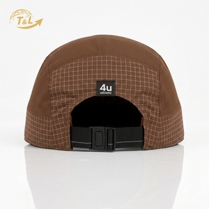 หมวกแก๊ป 4u 5 ชิ้น แบบ Snapback ผ้าฝ้าย 100% ลายตารางสีน้ำตาล ผ้าเดนิม/ผ้าคอร์ดูรอย  แบบ unisex สวมใส่สบาย ปรับขนาดได้  ปักลาย  มีกระเป๋า  ใส่ได้ทุกฤดู - Product Image 4