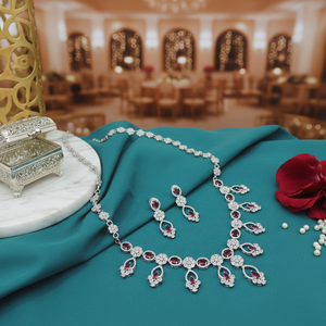 Ensemble de colliers de diamants de créateur élégant américain Bijoux fins de luxe pour mariage et fête - Product Image 3