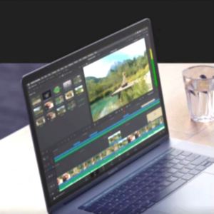 Mac/Win <span class=keywords><strong>DaVinci</strong></span> Resolve <span class=keywords><strong>Studio</strong></span> 18 Edizione Professionale con Effetti Cromatici - Product Image 1