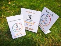 Boostez vos avis Google : Support de comptoir NFC personnalisable pour avis