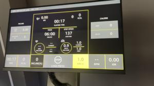 Tapis roulant commercial JS 2025 nouveau design avec tapis roulant à écran rotatif pour téléphone portable tapis roulant vidéo HD - Product Image 4