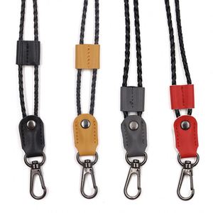 Lanière de cou en cuir PU pour porte-badge d'identification avec clip, sangle longue et robuste pour bureau avec fermoir - Product Image 1