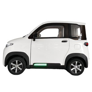 Véhicule L6e au design élégant, voiture électrique avec quatre sièges, chauffage et climatisation - Product Image 4