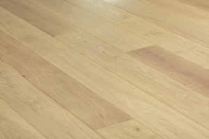 Hot Sale Engineered Oak Flooring <b>Brushed</b> <b>Wooden</b> Board European Oak Hardwood Multilayer Engineered Wood Flooring - Product Image 2