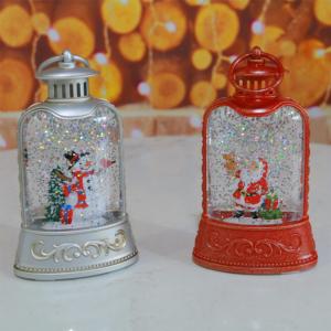 Nuevo artículo: Linterna LED de 1L con luz blanca cálida y agua para decoración navideña, regalo para niños - Product Image 2