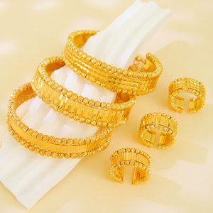 Juego de Joyería de Lujo con Diseño de Cuentas de Dubái, Chapado en Oro de 21k, Conjunto de Anillo y Brazalete Abierto para Novia, para Mujeres, para Bodas y Fiestas - Product Image 2