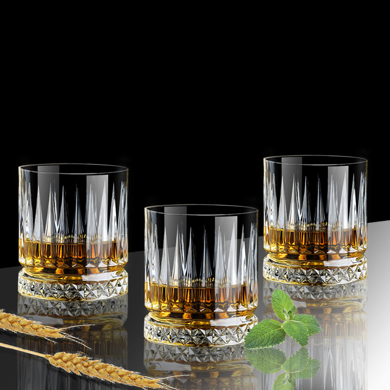 Wholesale Custom round whiskey glass cup whiskey glasses whiskey glass tumbler