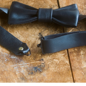 Corbata de cuero PU para bodas y ocasiones informales de negocios, corbata formal de negocios para hombre, corbata elegante para discoteca. - Product Image 4