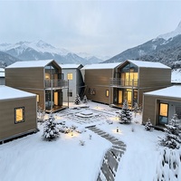 Maison préfabriquée miniature de luxe à double étage, maison modulaire portable, villa conteneur avec fenêtres panoramiques