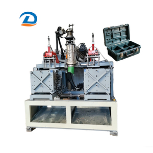 Machine <span class=keywords><strong>de</strong></span> moulage par soufflage pour la fabrication <span class=keywords><strong>de</strong></span> boîtes à outils en plastique - Product Image 1