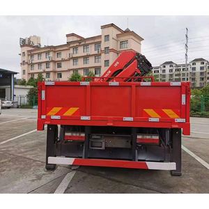 Camión Grúa Sinotruk de 5t con Brazo Plegable y Telescópico, Camión Multifuncional para Transporte y Elevación de Materiales - Product Image 4