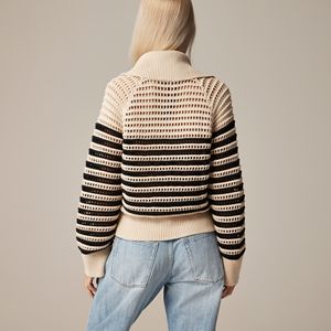 OEM <span class=keywords><strong>Pull</strong></span> à col <span class=keywords><strong>marin</strong></span> en crochet pour femmes à la mode personnalisé <span class=keywords><strong>Pull</strong></span> en tricot à rayures pour femmes <span class=keywords><strong>Pull</strong></span> polo avec design évidé - Product Image 3