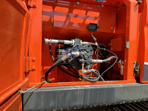 Excavatrice sur pneus Doosan DX225LC 23 tonnes d'occasion pour carrière et construction, origine Corée, modèle 2024, composant moteur principal, excellent état, garantie 1 an - Product Image 6