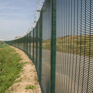 Vallas Personalizadas Económicas con Recubrimiento en Polvo, Valla de Malla Soldada 358 Anti-Escalada - Product Image 6