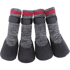 Chaussettes antidérapantes <span class=keywords><strong>pour</strong></span> <span class=keywords><strong>chien</strong></span> avec sangles réglables, forte adhérence, contrôle de la traction <span class=keywords><strong>pour</strong></span> la protection des pattes en intérieur, <span class=keywords><strong>pour</strong></span> chiens de petite, moyenne et grande taille - Product Image 1