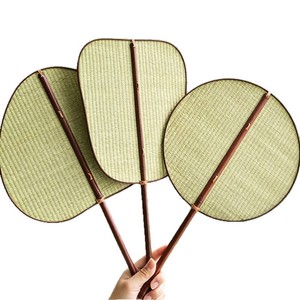 Bamboo Woven Fans Handmade Round Fan Heart Shaped Banana Leaf Fan Summer Travel Souvenir Craft Gift - Product Image 5