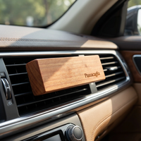 Diffuseur de parfum pour voiture en bois SOCELI, clip de ventilation de luxe, diffuseur de parfum en bois solide, parfum pour l'intérieur de la voiture, logo personnalisé OEM