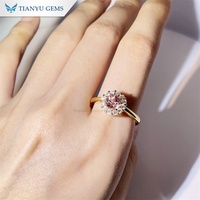 Tianyu gemmes fleur Design 10k 14k 18k 22k rond rose laboratoire saphir et Moissanite halo femmes bagues personnalisées bijoux en or massif