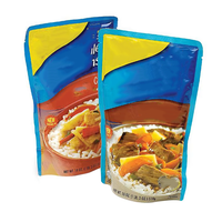 Sachets verticaux laminés anti-graisse, sacs d'emballage pour curry instantané pour la conservation et la vente de curry de bœuf et de poulet (plats préparés)