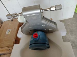 Débitmètre massique Coriolis Original Motion série CMF, précision 0,05 %~0,1 %, acier inoxydable 316L pour gaz, modèle CMFS010M - Product Image 6