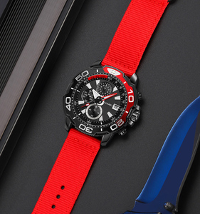 Reloj Deportivo con Correa de Nailon, Nuevos Estándares de Alta Confiabilidad, Fabricación Precisa, Rendimiento Confiable, Función de Cronógrafo - Product Image 2