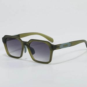 Fashionable Sport Sunglasses New Retro Unisex UV400 High Quality Personalized Classic Colored Sport Sunglasses - Product Image 1