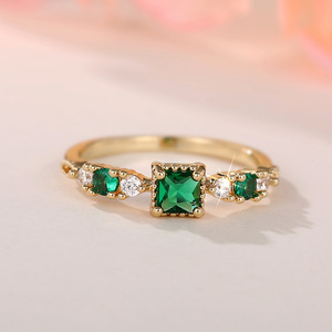 Anello dal design geometrico Anello da dito in stile semplice per donna - Product Image 1