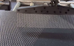 Máquina esparcidora de pegamento de Panel Sip profesional Maquinaria de carpintería - Product Image 6