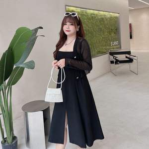 Runqi Cardigan en tricot transparent pour femme, grande taille, noir pailleté, veste de protection solaire d'été N8381 - Product Image 3