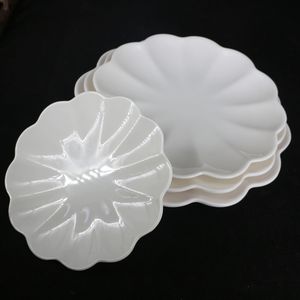 Plato personalizable de gama alta con borde de flores de melamina, vajilla reutilizable, diseño especial para restaurantes, calcomanía Irregular de plástico - Product Image 1