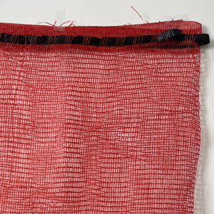 Bolsas de malla de HDPE para cebolla y ajo, personalizables, de alta calidad, con diseño imprimible, para corte y moldeo por soplado. - Product Image 1