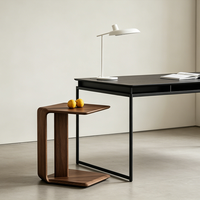 Table basse en bois massif en forme de C, design moderne, table d'appoint portable pour le salon