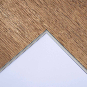 Suelo SPC con Superficie Grabada con Aspecto de Roble, Capa de Desgaste de 0.2 mm, Respaldo de EVA de 6 mm, Sistema de Clic, Certificado SGS RoHS - Product Image 2