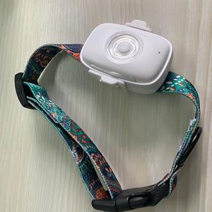 Recarregável <span class=keywords><strong>GPS</strong></span> <span class=keywords><strong>Pet</strong></span> Posicionamento Collar com cerca eletrônica Plug-in Two-Way Language Call Plástico macio durável Personalizável - Product Image 2