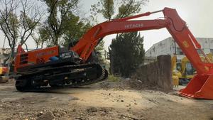 Excavateurs d'occasion Hitachi ZX200-6 pour conditions de travail complexes Pelles hydrauliques sur chenilles de taille moyenne Pelles d'occasion ZX200 - Product Image 2