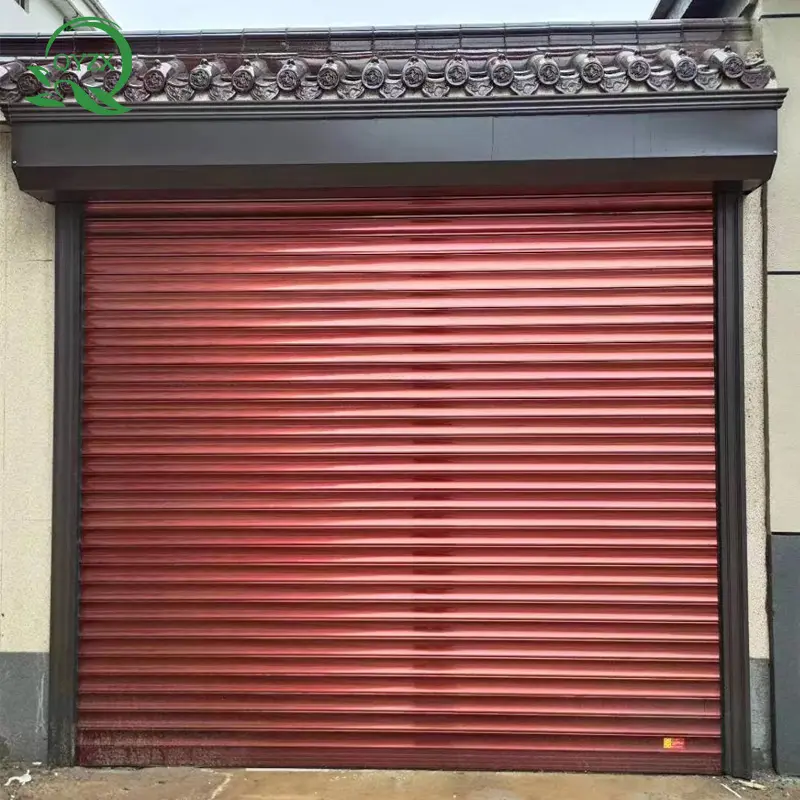 Puertas eléctricas de puerta de garaje automáticas insonorizadas con aislamiento térmico con buena calidad