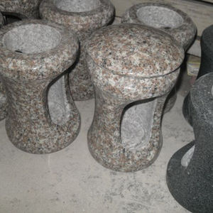 Prix bon marché Lampe de <span class=keywords><strong>cimetière</strong></span> en pierre tombale et <span class=keywords><strong>vase</strong></span> funéraire - Product Image 3