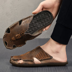 2026 Lüks Tasarımcı Yazlık El Yapımı Erkek Sandaletleri Açık Hava Deri Sandaletleri Oxford Nefes Alabilen Plaj Sandaletleri Erkek Düz Terlikler - Product Image 6