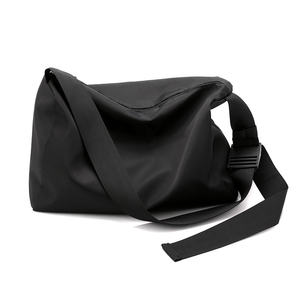 Sac de sport en nylon Offre Spéciale sac de voyage durable portable pour exercice de gymnastique sac de sport en tissu imperméable - Product Image 3