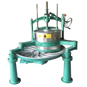 Machine de fabrication de rouleaux torsadés roulants pour traitement de feuilles de thé oolong vert noir à vendre