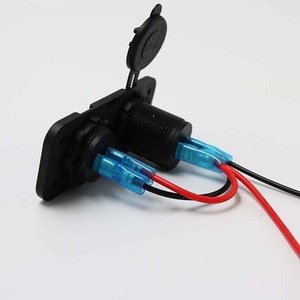 Dual Usb Car Charger With Voltmeter 12 24V Led Display Universal For Electronic Devices - Product Image 4