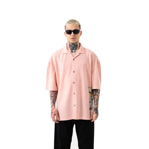 KY Homme vêtements d'été surdimensionné <span class=keywords><strong>rose</strong></span> <span class=keywords><strong>chemise</strong></span> à manches courtes décontracté sérigraphie <span class=keywords><strong>chemise</strong></span> boutonnée hommes - Product Image 1