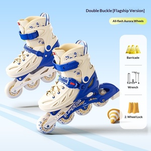 Patins à roulettes en ligne réglables à <span class=keywords><strong>quatre</strong></span> roues avec lumières, chaussures de patinage à roulettes bon marché pour garçons, filles et enfants - Product Image 2