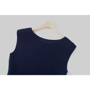 Nuovo Arrivo: Abito <span class=keywords><strong>in</strong></span> <span class=keywords><strong>Maglia</strong></span> <span class=keywords><strong>a</strong></span> <span class=keywords><strong>Righe</strong></span> di Alta Qualità, Senza Maniche, con Collo Tondo e Orlo <span class=keywords><strong>a</strong></span> <span class=keywords><strong>Righe</strong></span> Verticali - Product Image 2